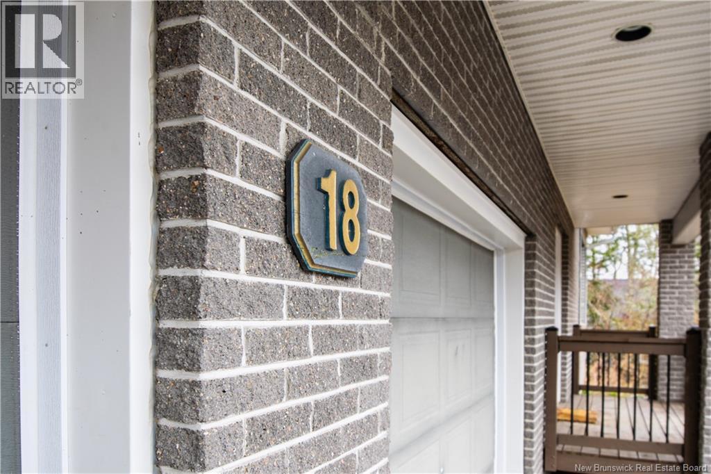 18 Country Club Drive, Grand Bay-Westfield, New Brunswick  E5K 3B8 - Photo 3 - NB137936