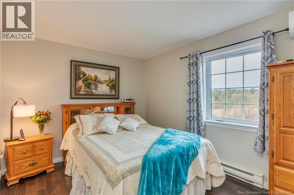 14 Honeysuckle Drive, Saint John, New Brunswick  E2M 5X4 - Photo 4 - NB138359