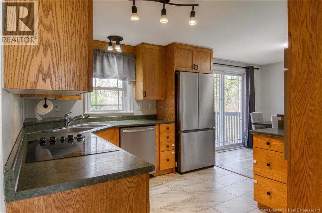 2 Hoyt Street, Grand Bay-Westfield, New Brunswick  E5K 2Y2 - Photo 7 - NB138125