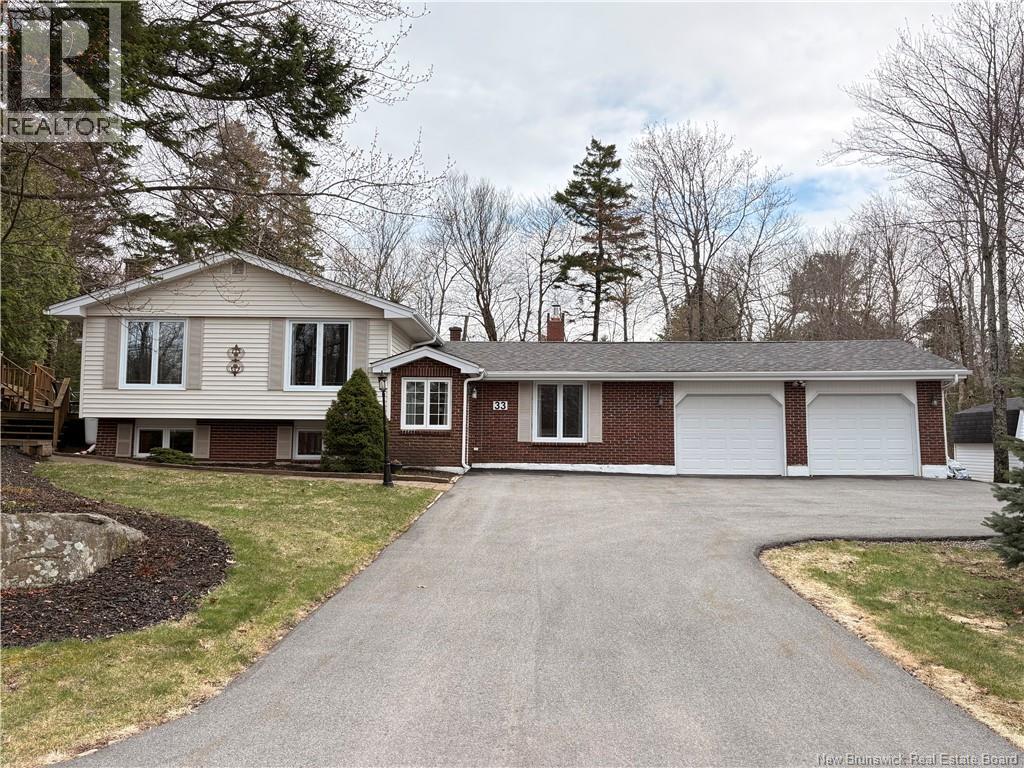 33 Highland Avenue, Rothesay, New Brunswick