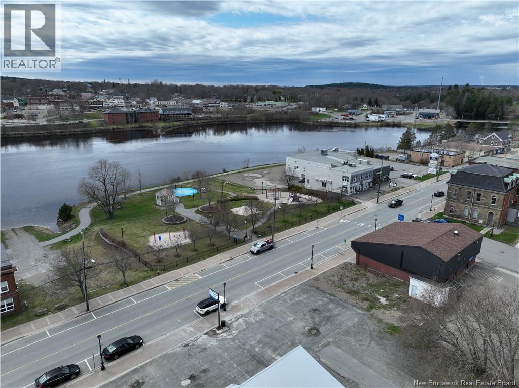 61 Milltown Boulevard, St. Stephen, New Brunswick  E3L 1G4 - Photo 11 - NB137808