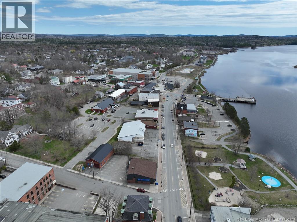 61 Milltown Boulevard, St. Stephen, New Brunswick  E3L 1G4 - Photo 9 - NB137808
