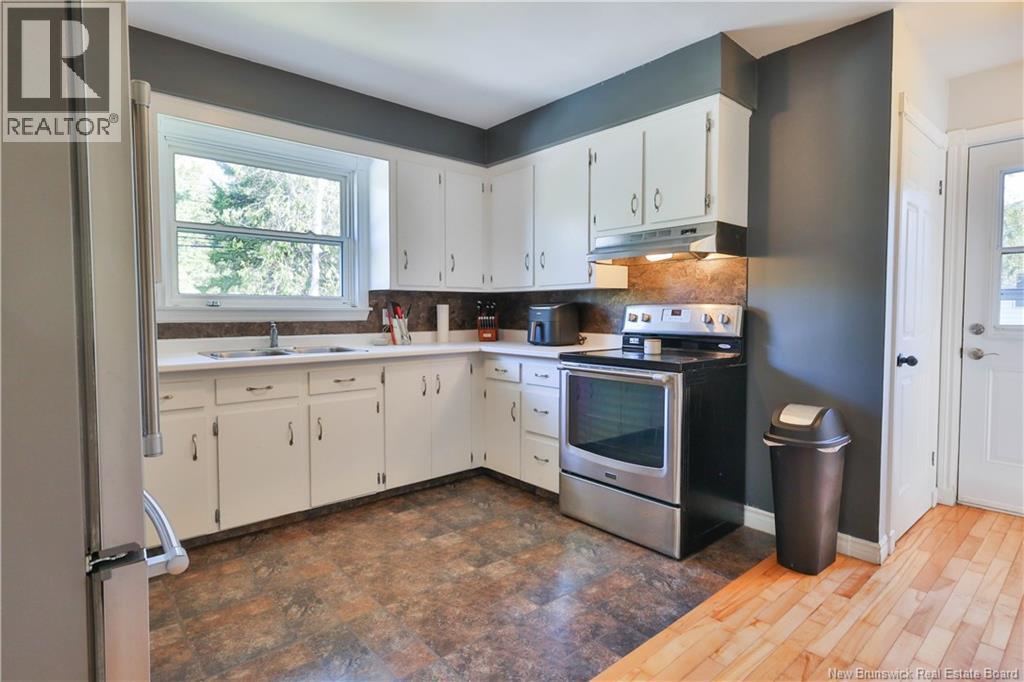 37 Cedar Ridge Boulevard, Quispamsis, New Brunswick  E2E 4K4 - Photo 10 - NB138028