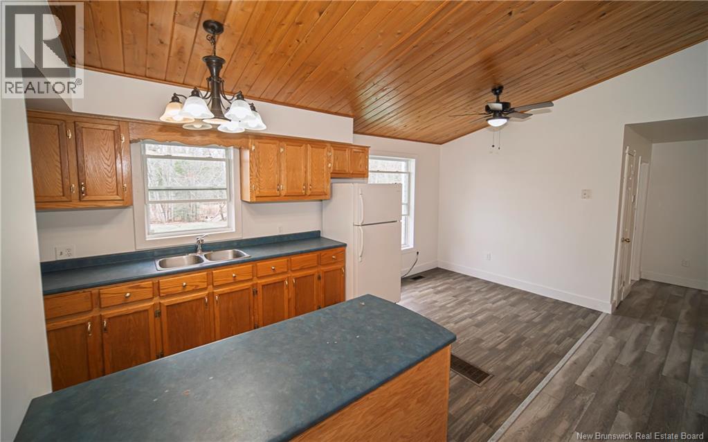 45 Whittaker Road, Hoyt, New Brunswick  E5L 2B3 - Photo 2 - NB138765