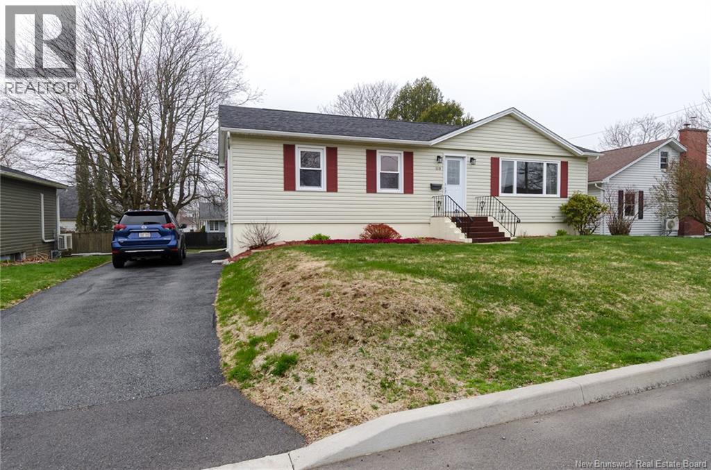 119 Bayview Drive, Saint John, New Brunswick  E2M 4E2 - Photo 2 - NB138949