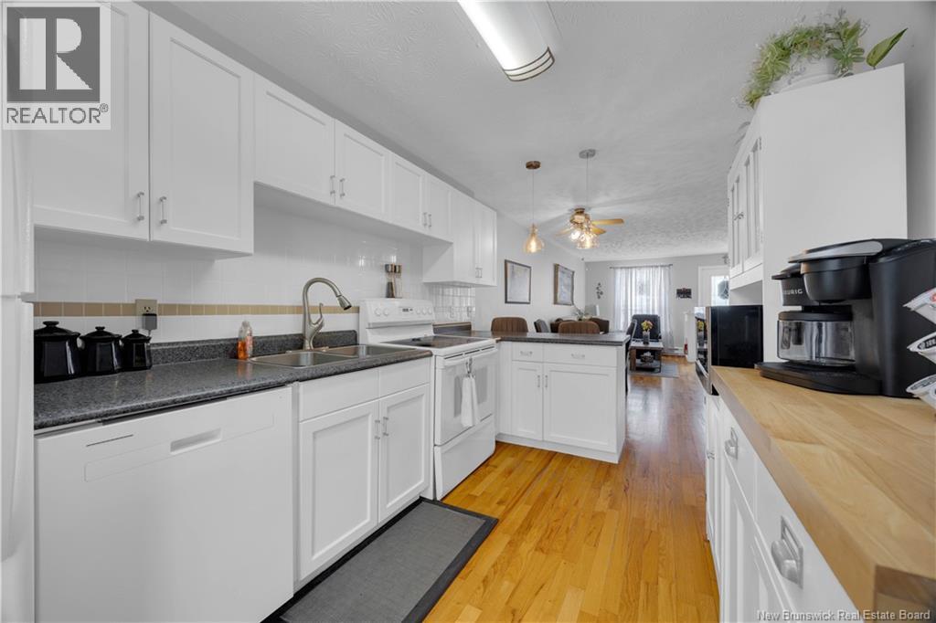 21 Blue Herron Park, Saint John, New Brunswick  E2M 5L7 - Photo 11 - NB138353