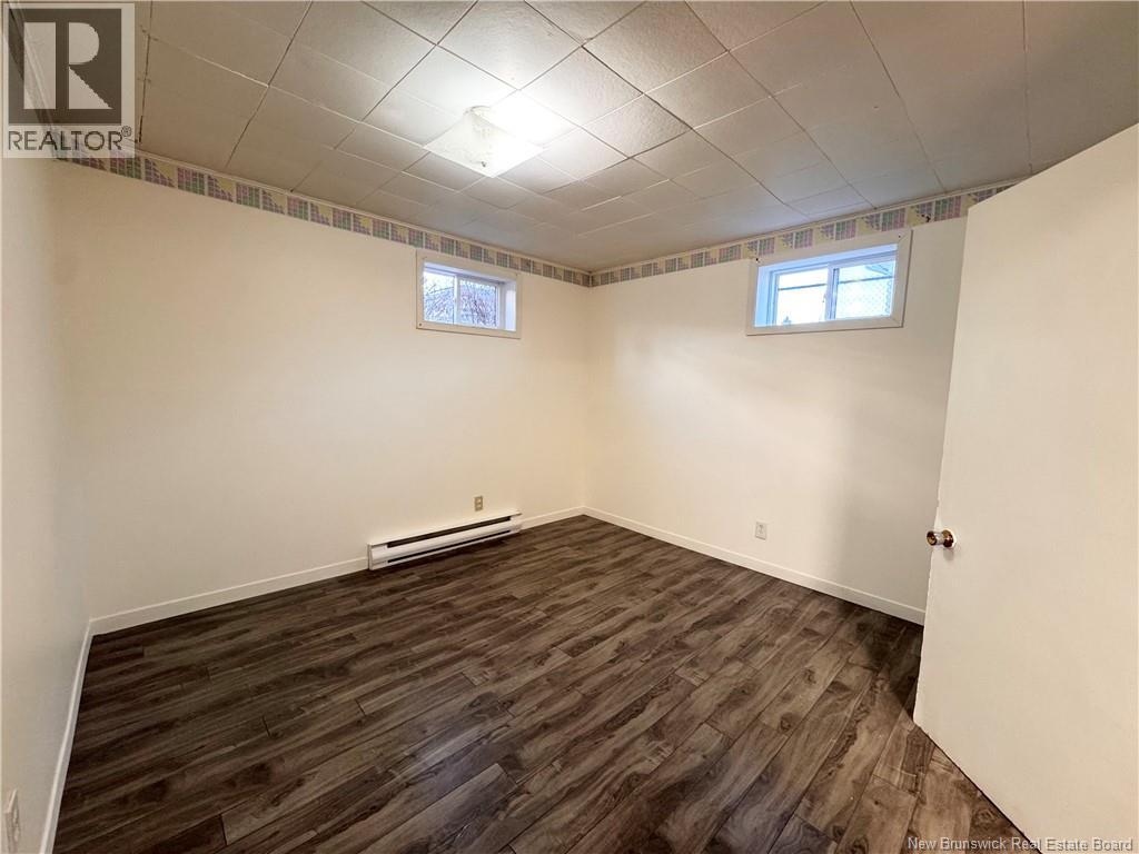 355 Beaconsfield Crescent, Saint John, New Brunswick  E2M 2H7 - Photo 28 - NB139113