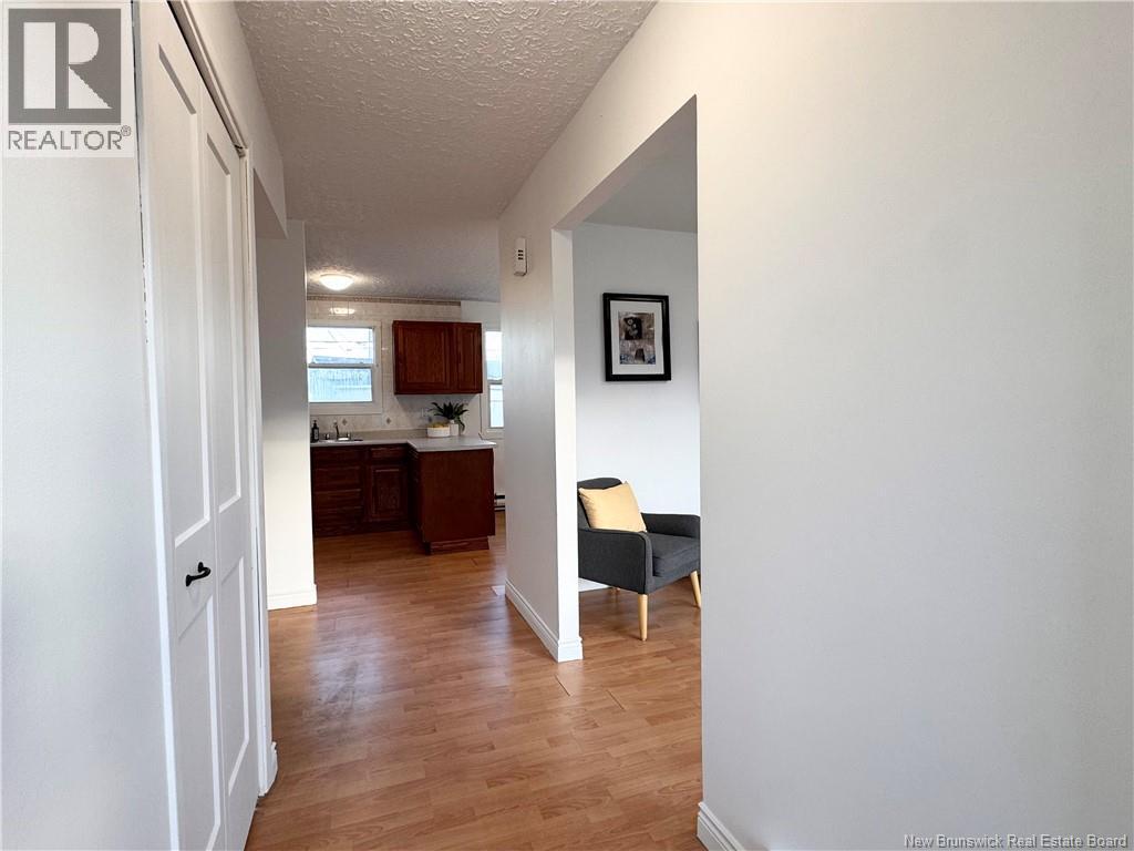355 Beaconsfield Crescent, Saint John, New Brunswick  E2M 2H7 - Photo 3 - NB139113