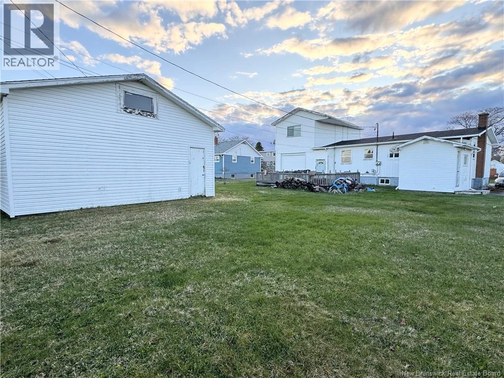 355 Beaconsfield Crescent, Saint John, New Brunswick  E2M 2H7 - Photo 32 - NB139113
