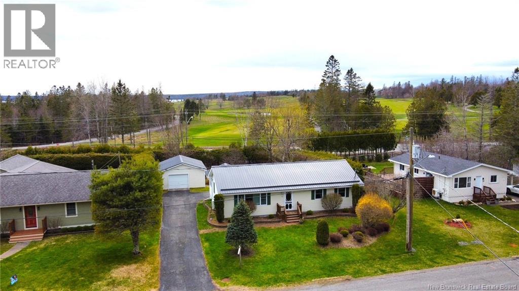 35 Thomas Avenue, Saint Andrews, New Brunswick  E5B 2M7 - Photo 2 - NB139072