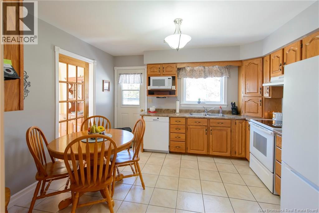 1820 Manawagonish Road, Saint John, New Brunswick E2M 3Y5 - Photo 6 - NB139394