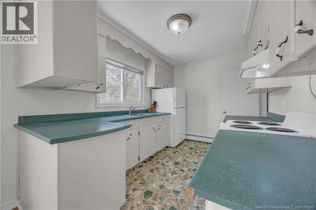 892 Mollins Drive, Saint John, New Brunswick  E2M 4L8 - Photo 13 - NB138315