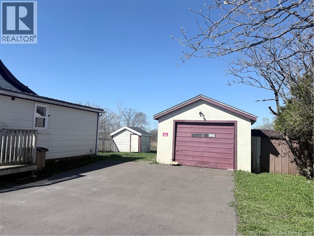 376 Demille Street, Saint John, New Brunswick E2M 2V7 - Photo 3 - NB139292
