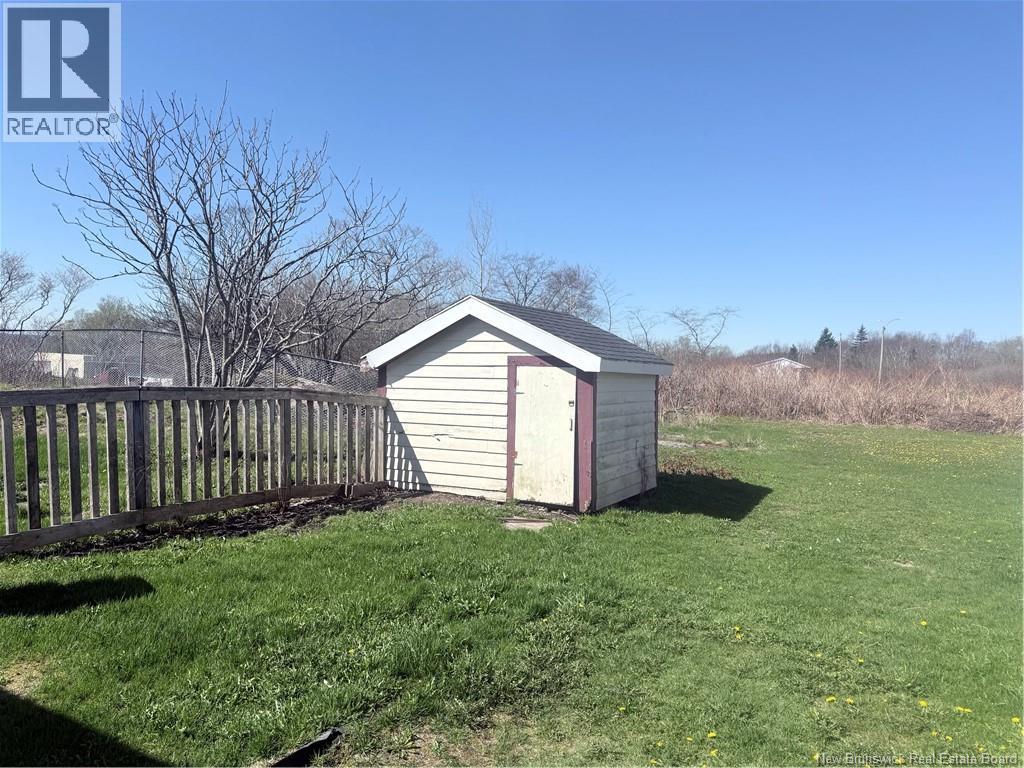 376 Demille Street, Saint John, New Brunswick E2M 2V7 - Photo 5 - NB139292