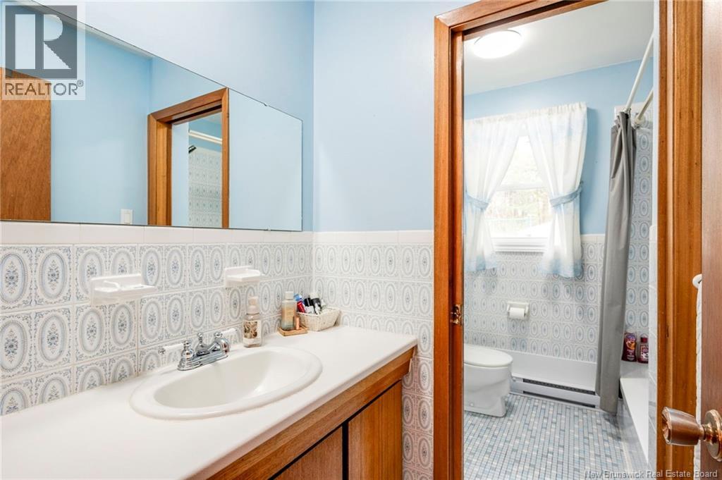 27 Chapel Road, Rothesay, New Brunswick  E2E 3N8 - Photo 22 - NB139437