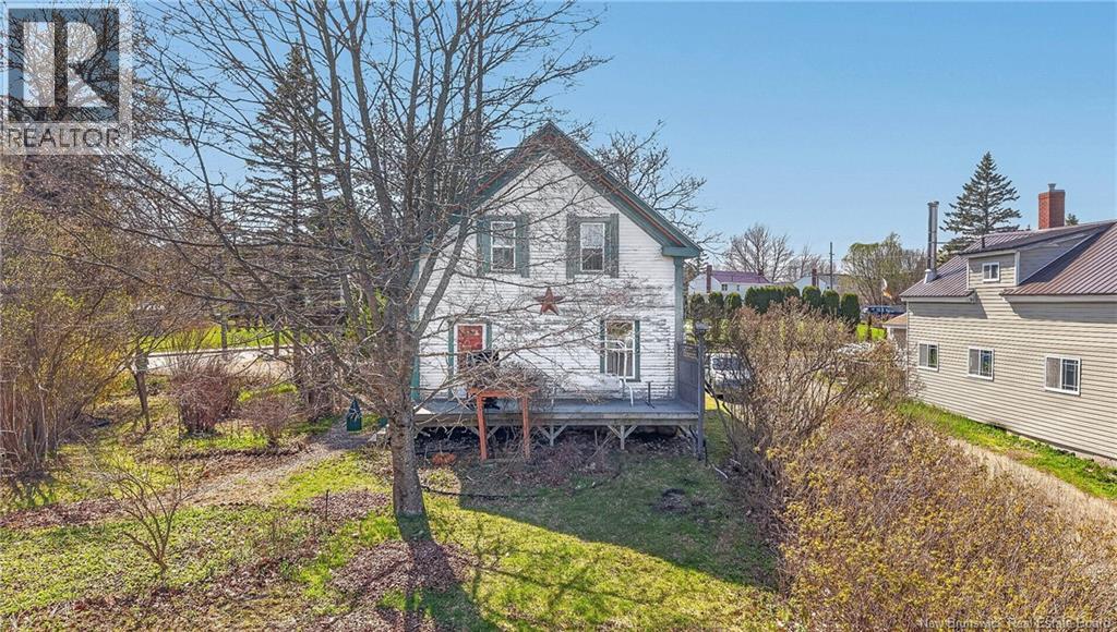5 Pinewood Street, St. Stephen, New Brunswick E3L 2W6 - Photo 3 - NB139617