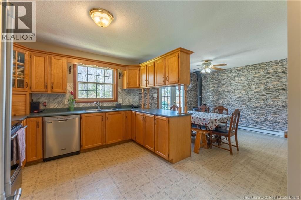 752 Route 127, Rollingdam, New Brunswick  E5A 2V6 - Photo 6 - NB139348
