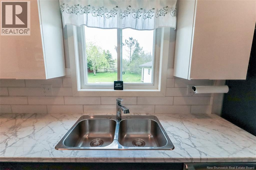 70 Glen Road, Saint John, New Brunswick E2H 2E1 - Photo 12 - NB138488