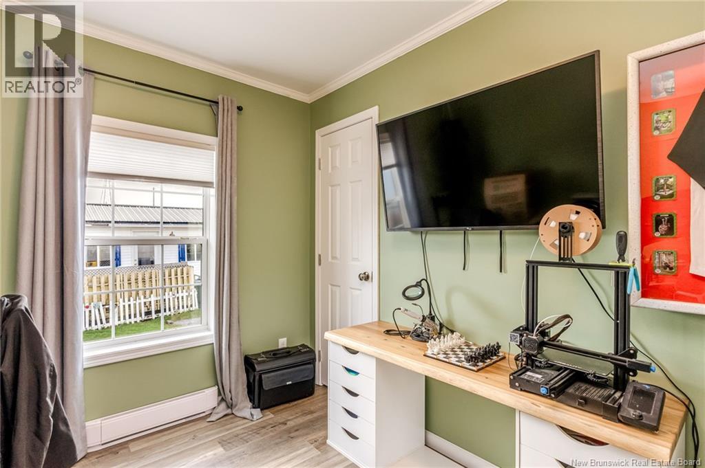 3 Daisy Street, Saint John, New Brunswick E2M 5M9 - Photo 25 - NB140044