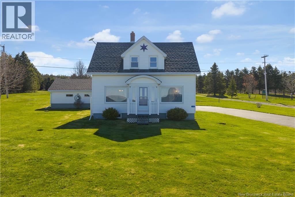 243 Maces Bay Road, Maces Bay, New Brunswick  E5J 1S8 - Photo 2 - NB140110