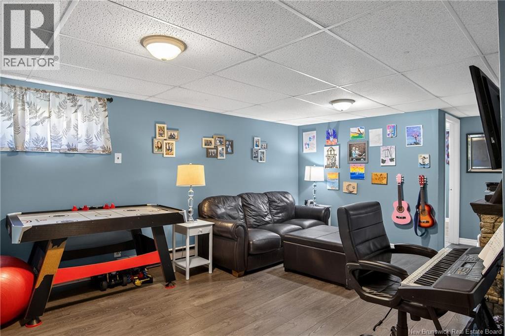 365 Beaconsfield Crescent, Saint John, New Brunswick  E2M 2H7 - Photo 22 - NB140153