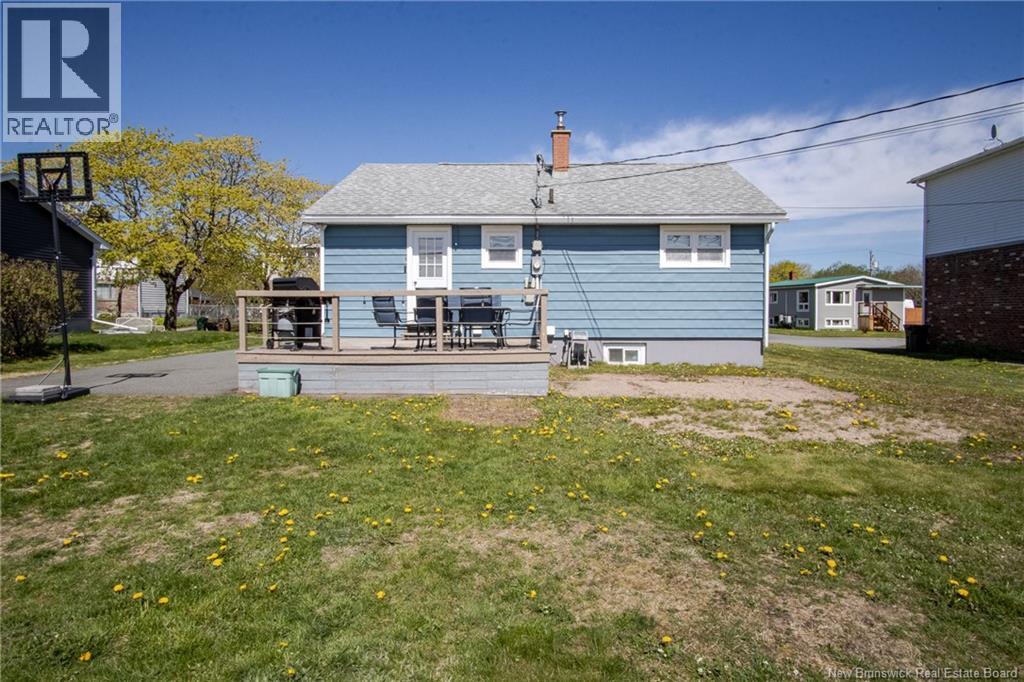 365 Beaconsfield Crescent, Saint John, New Brunswick  E2M 2H7 - Photo 32 - NB140153