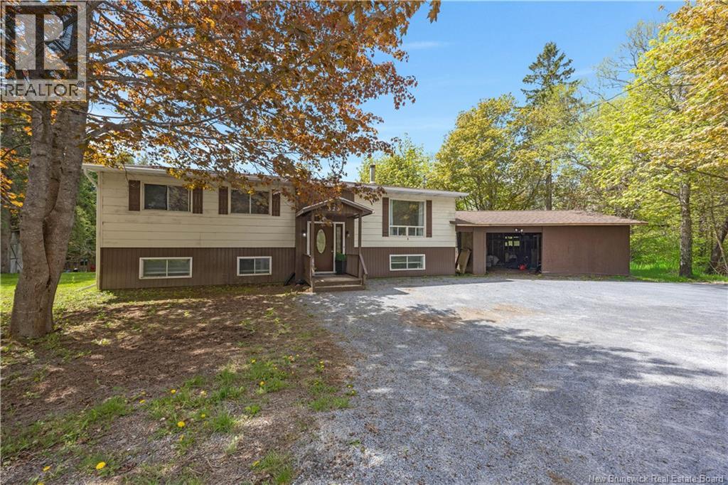 323 Gondola Point Road, Rothesay, New Brunswick