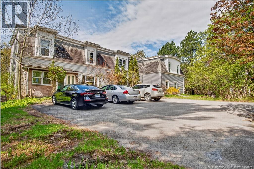26 Hampton Road, Rothesay, New Brunswick  E2E 5L2 - Photo 3 - NB140146
