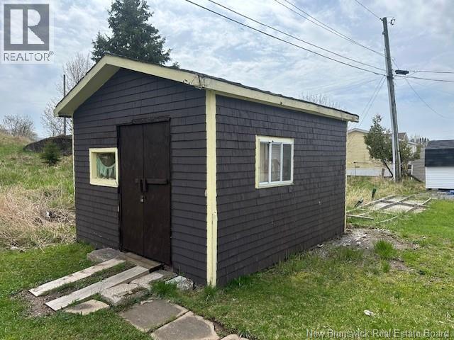 23 Tulip Street, Saint John, New Brunswick  E2M 5M3 - Photo 3 - NB139233