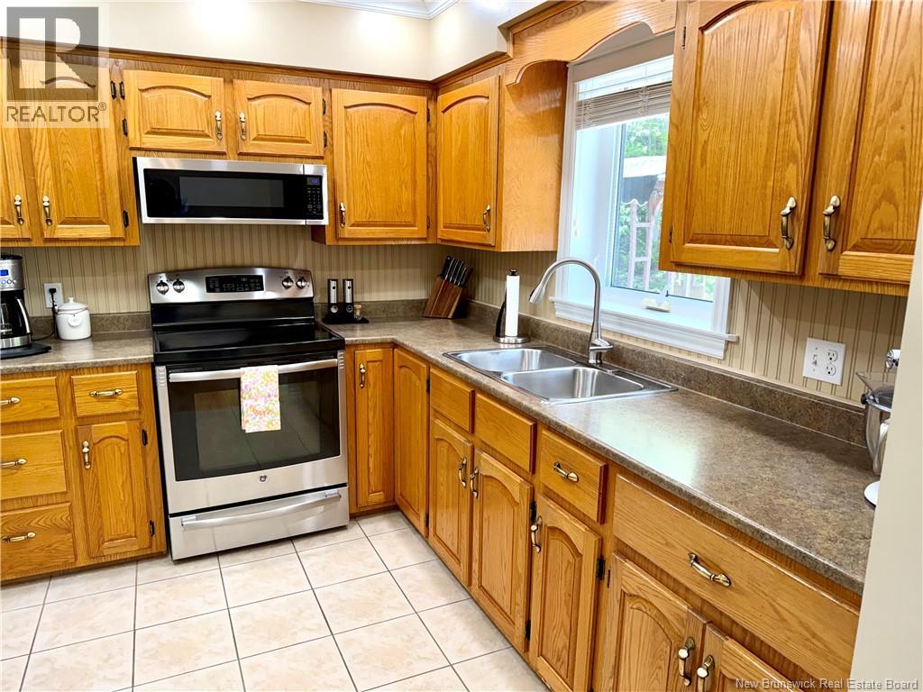 16 Majestic Drive, Grand Bay-Westfield, New Brunswick E5K 2V8 - Photo 5 - NB140189