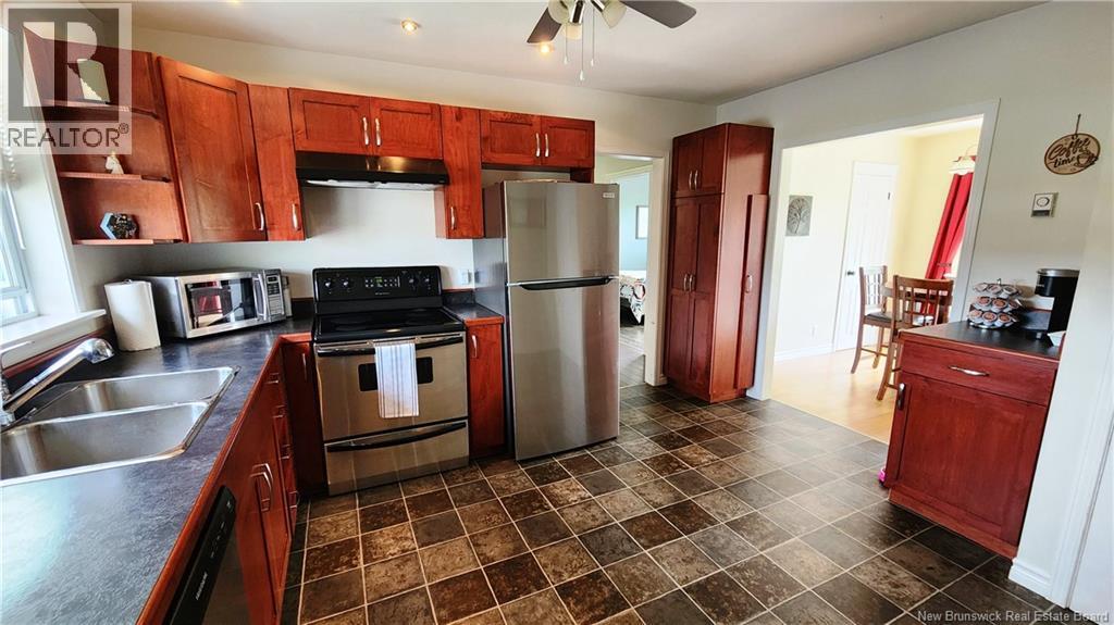 340 Beaconsfield Crescent, Saint John, New Brunswick E2M 2H8 - Photo 25 - NB140747