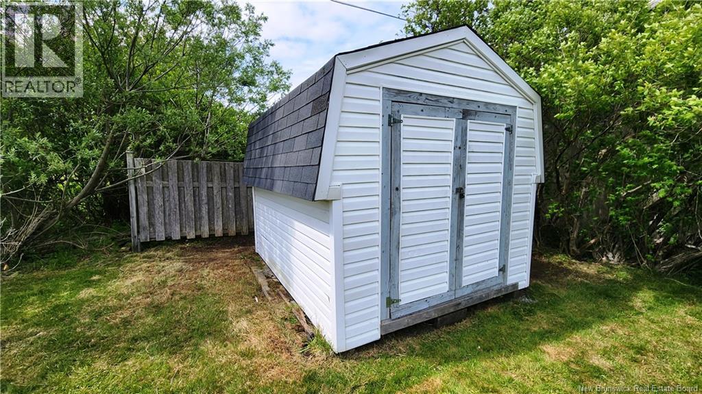340 Beaconsfield Crescent, Saint John, New Brunswick E2M 2H8 - Photo 8 - NB140747
