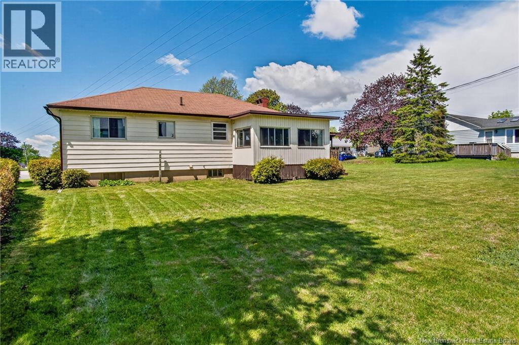 90 Bayview Drive, Saint John, New Brunswick E2M 4E1 - Photo 27 - NB140406
