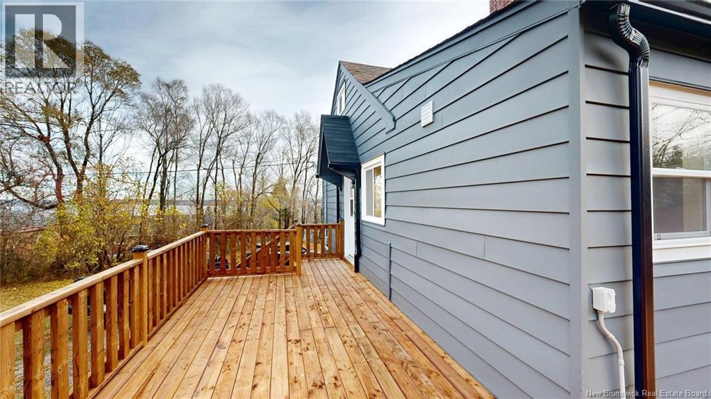 31 Lakeview Road, Grand Bay-Westfield, New Brunswick E5K 1V2 - Photo 2 - NB140498