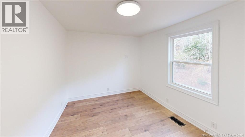 31 Lakeview Road, Grand Bay-Westfield, New Brunswick E5K 1V2 - Photo 38 - NB140498