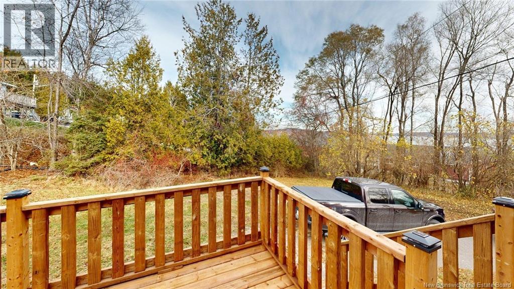 31 Lakeview Road, Grand Bay-Westfield, New Brunswick E5K 1V2 - Photo 5 - NB140498