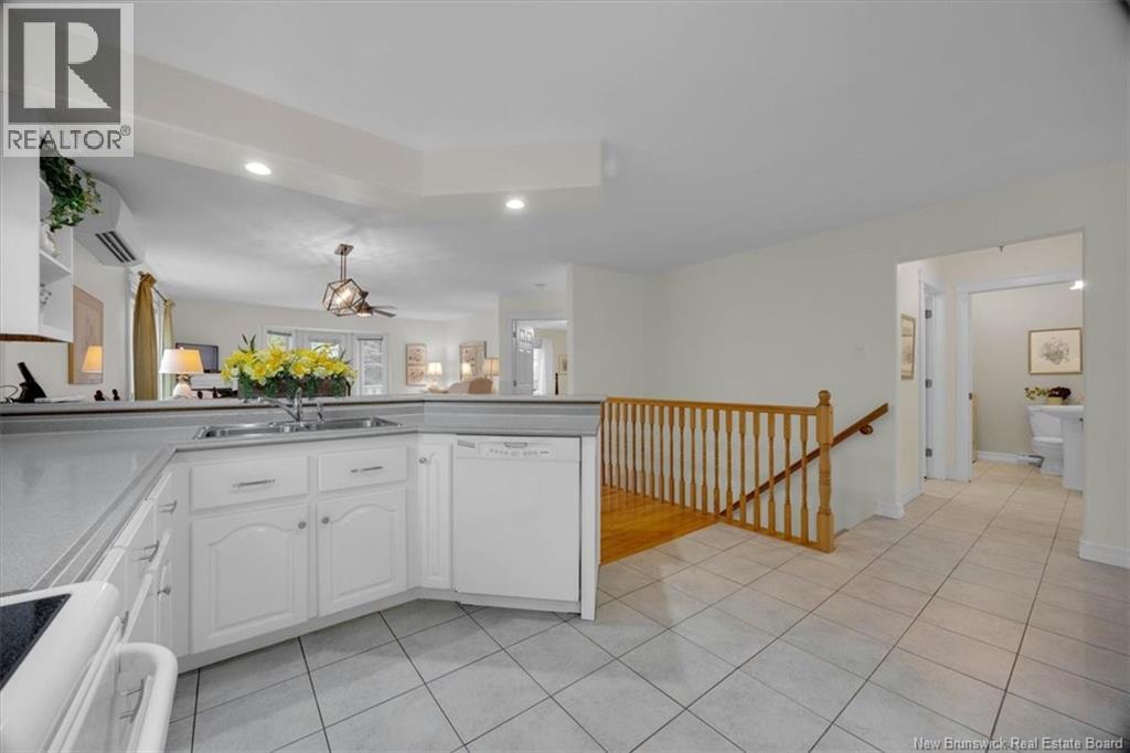8 Mapledawn Court, Rothesay, New Brunswick  E2E 5Y6 - Photo 6 - NB140635
