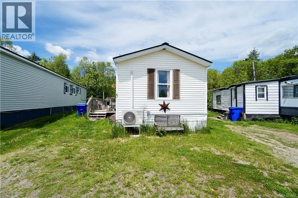 5a Edgewood Street, St. Stephen, New Brunswick  E3L 3C3 - Photo 21 - NB140964
