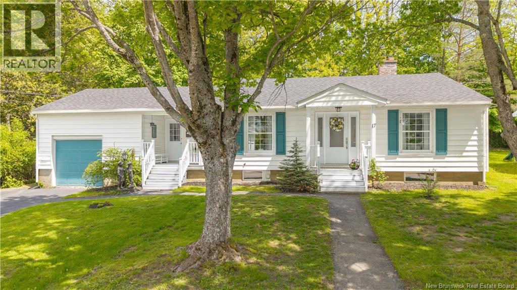 17 Porter Street, St. Stephen, New Brunswick E3L 2M8 - Photo 1 - NB141139