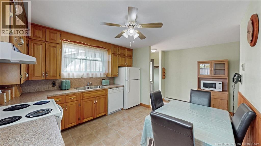 982 Mccavour Drive, Saint John, New Brunswick E2M 4M3 - Photo 9 - NB141077
