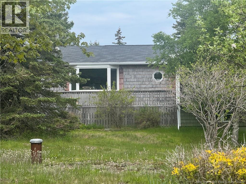 208 Whistle Road, Grand Manan, New Brunswick  E5G 1B5 - Photo 2 - NB141400