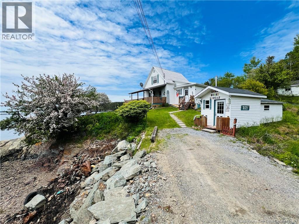 30 Stover Road, Fairhaven, New Brunswick E5V 1P8 - Photo 2 - NB141626