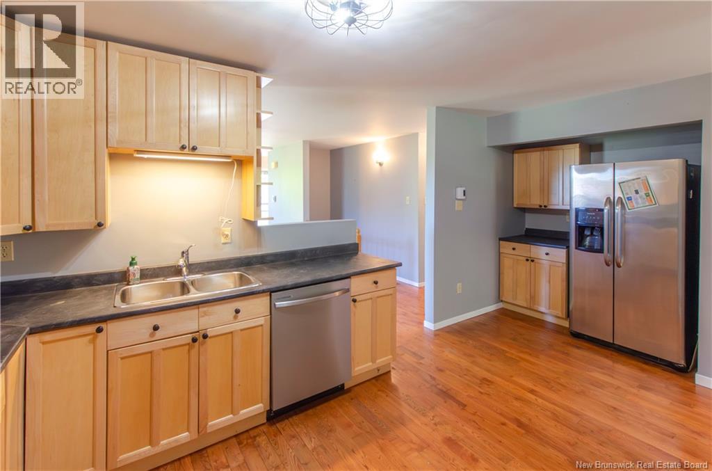 24 Thistle Street, Saint John, New Brunswick E2M 5T1 - Photo 10 - NB141346