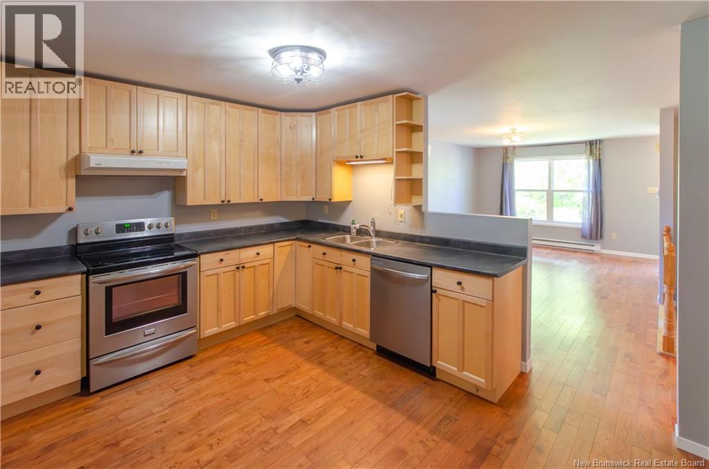24 Thistle Street, Saint John, New Brunswick E2M 5T1 - Photo 9 - NB141346