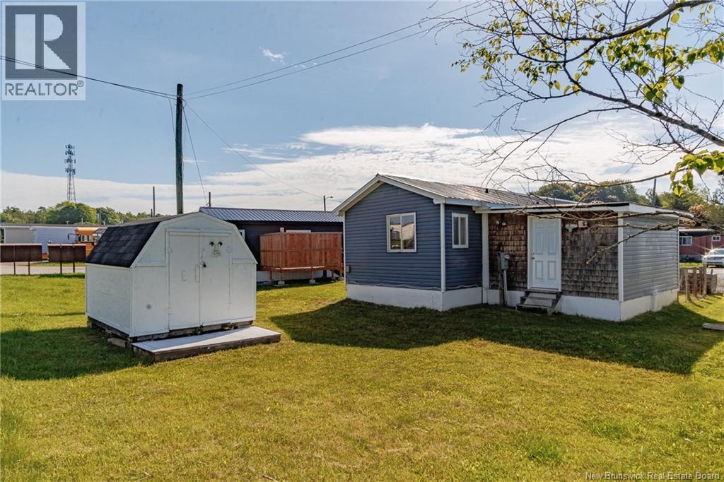 32 Violet Street, Saint John, New Brunswick E2M 5M3 - Photo 27 - NB141717