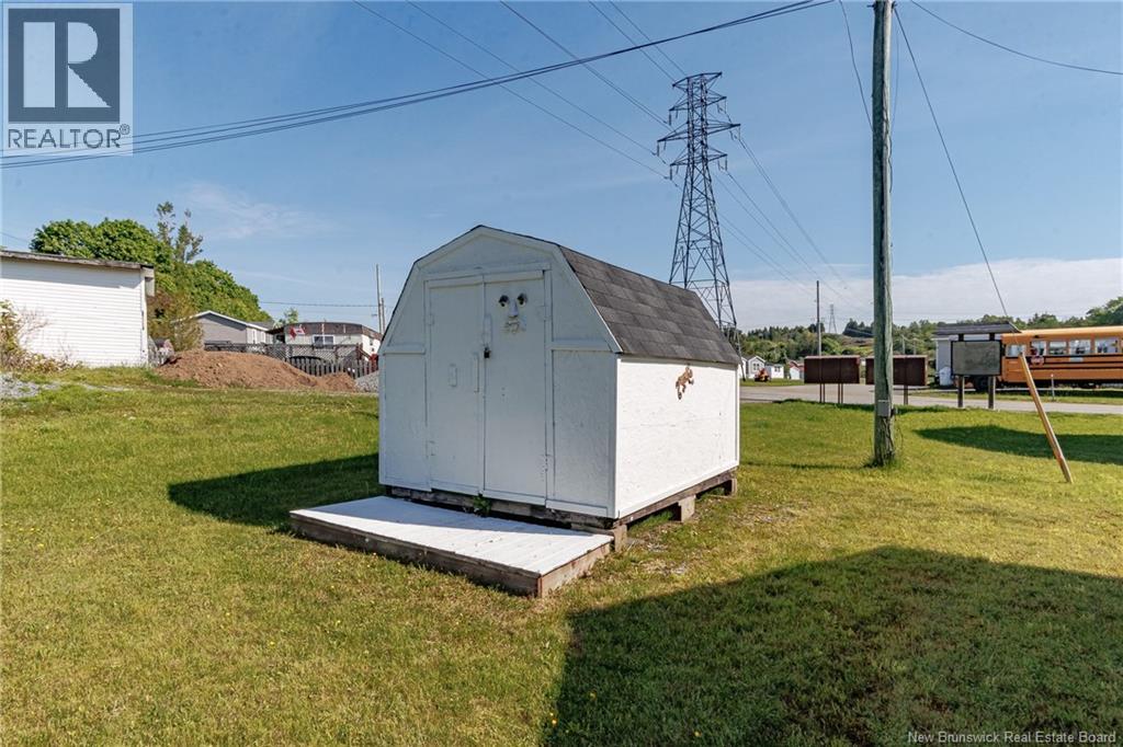 32 Violet Street, Saint John, New Brunswick E2M 5M3 - Photo 28 - NB141717