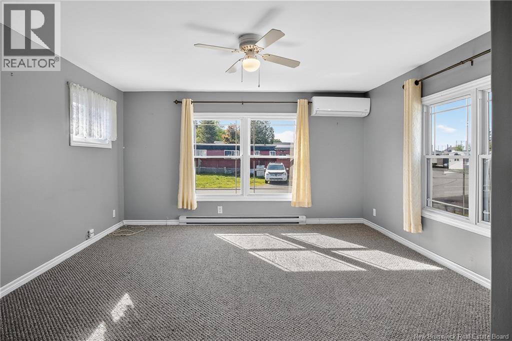 32 Violet Street, Saint John, New Brunswick E2M 5M3 - Photo 5 - NB141717