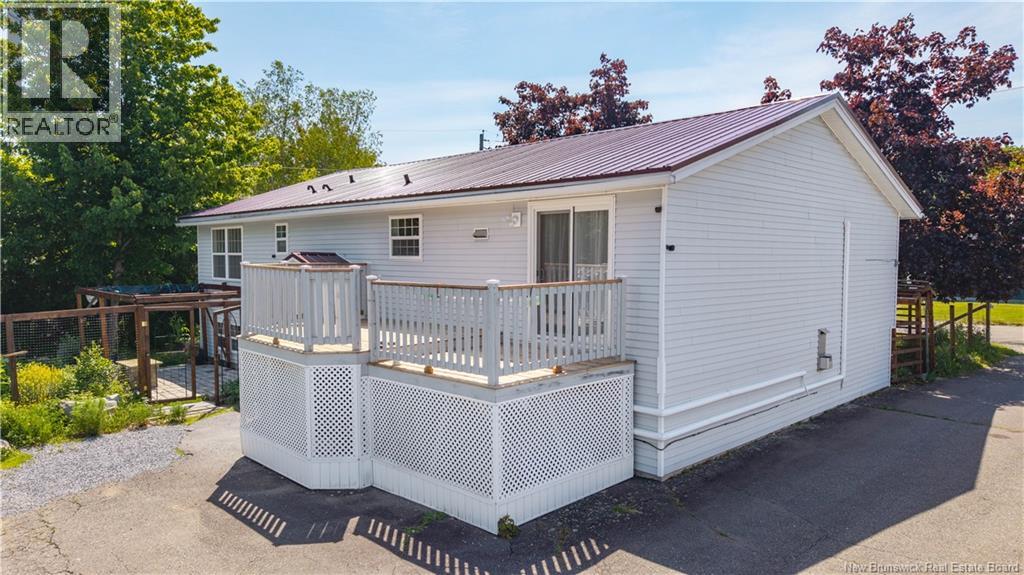 7 Citizens Court, St. Stephen, New Brunswick E3L 3C5 - Photo 4 - NB141791