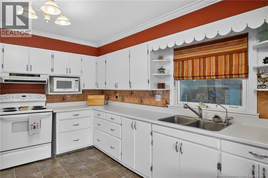 416 Hampton Road, Quispamsis, New Brunswick  E2E 4V5 - Photo 13 - NB141611