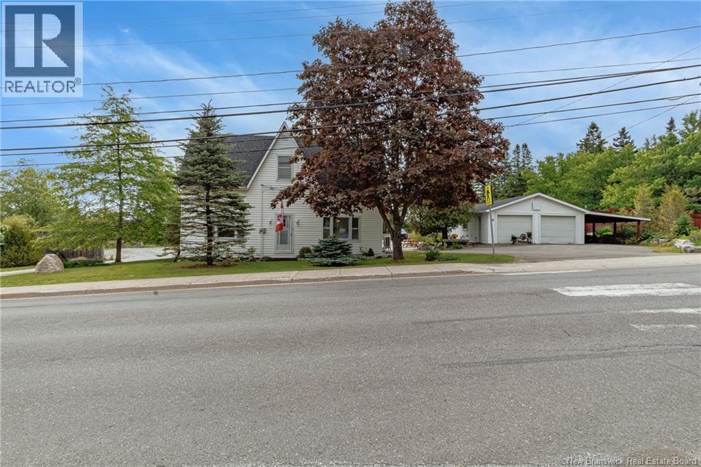 416 Hampton Road, Quispamsis, New Brunswick  E2E 4V5 - Photo 3 - NB141611
